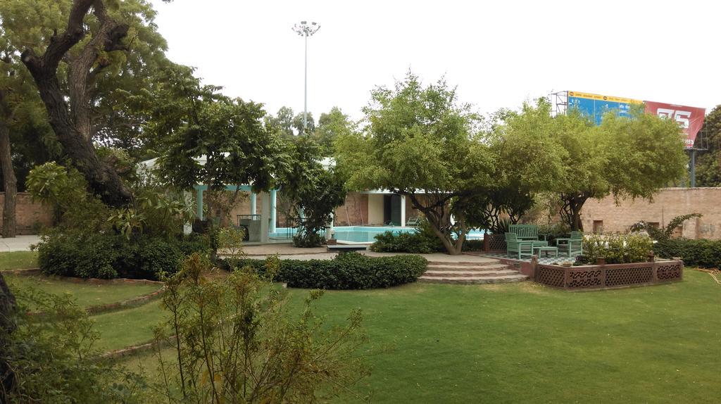 Hotel Inn Season Mahamandir Exterior photo