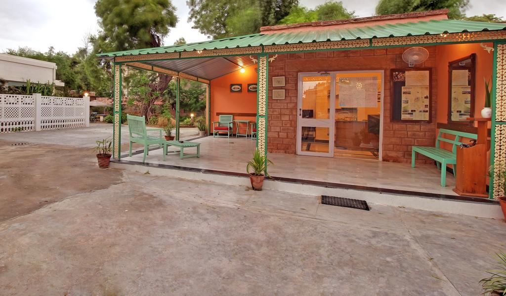 Hotel Inn Season Mahamandir Exterior photo