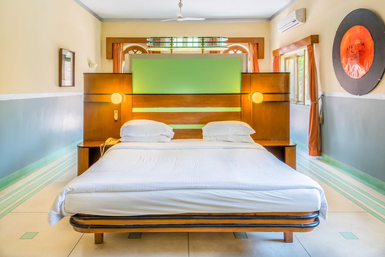 Hotel Inn Season Mahamandir Exterior photo
