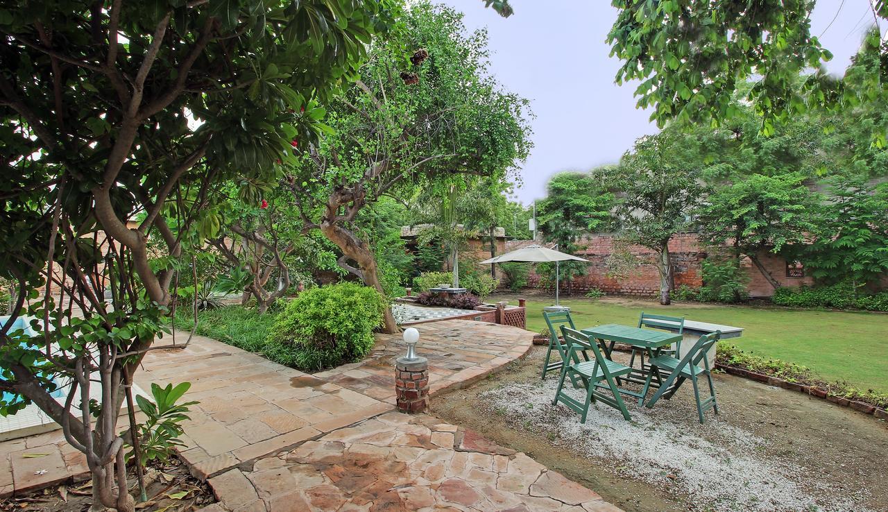 Hotel Inn Season Mahamandir Exterior photo